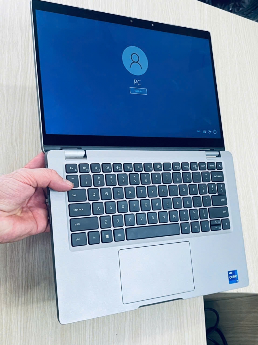 Laptop xách tay dell 5310 2in1 giá rẻ